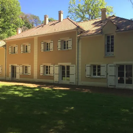 Château De Montlieu-résidence&spa La Cour Du Chateau Emance